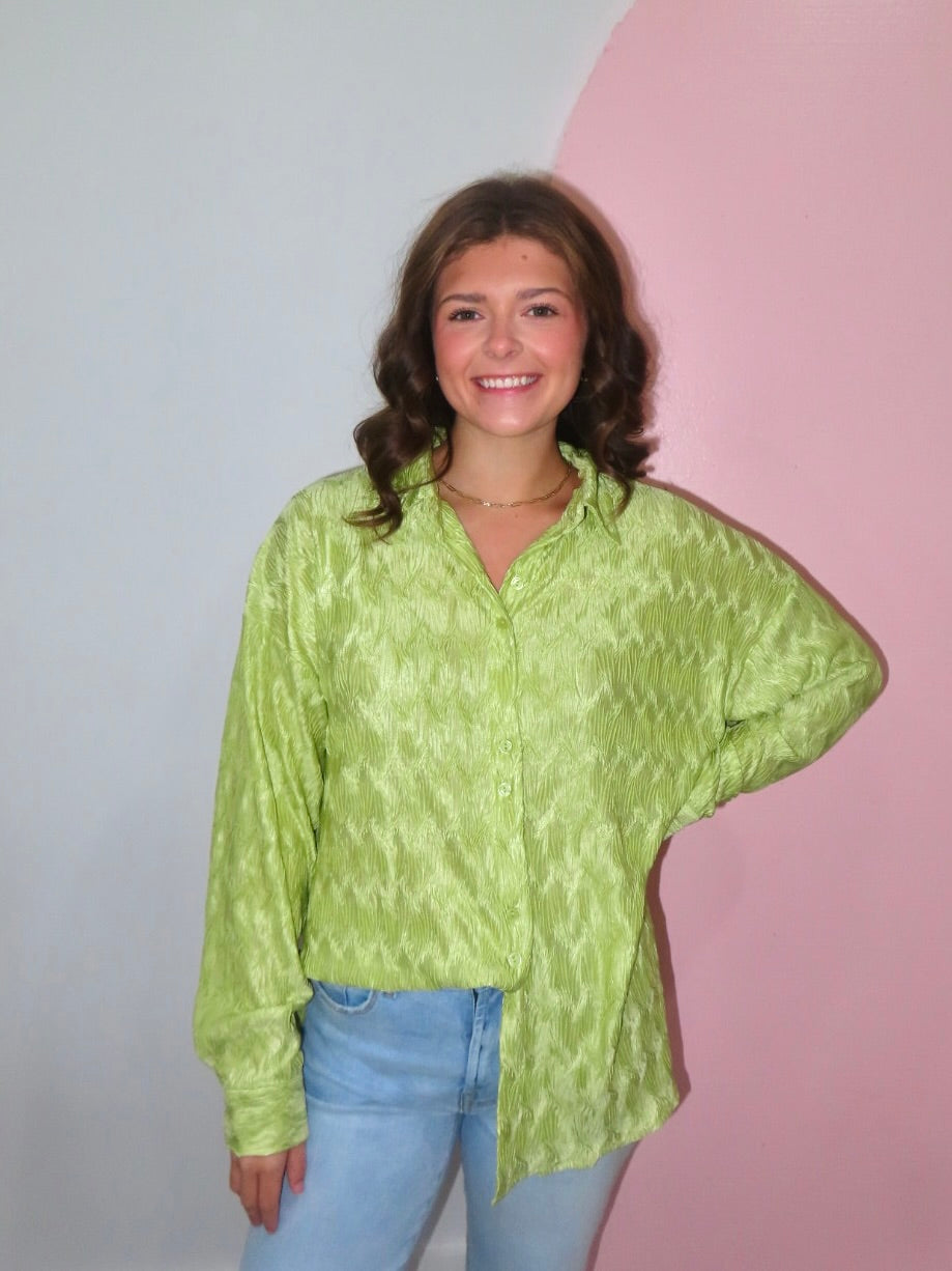 Waverly Wavy Button Top
